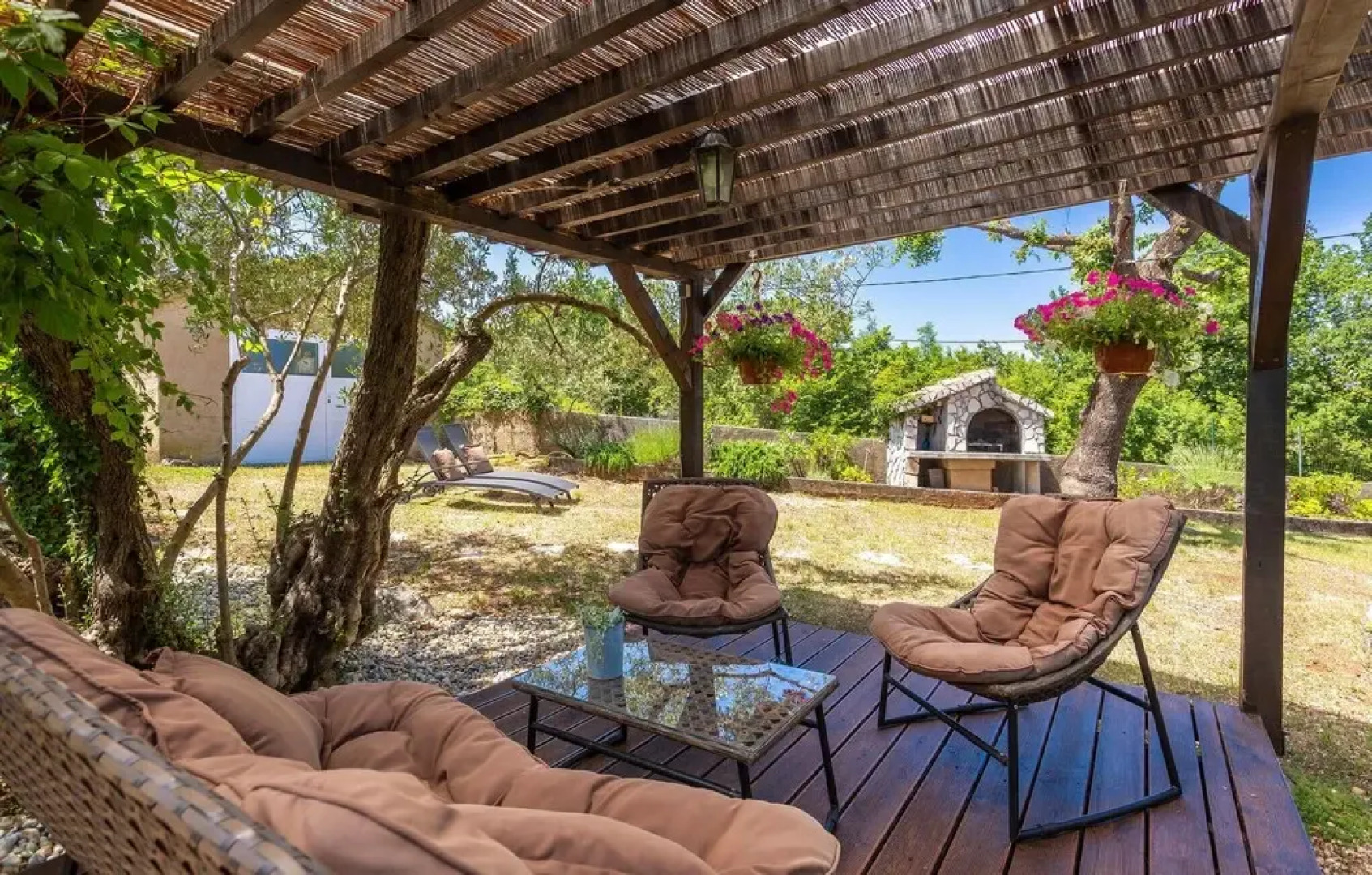 Stunning Home in Risika With Wifi and 3 Bedrooms