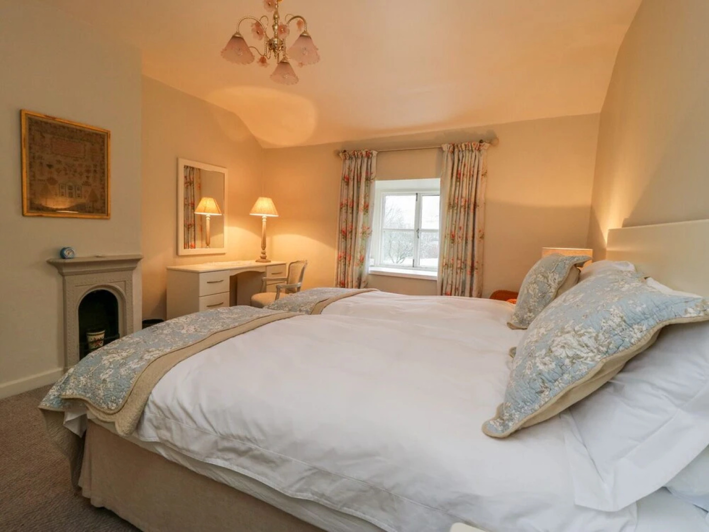 The Nook Bank Newton