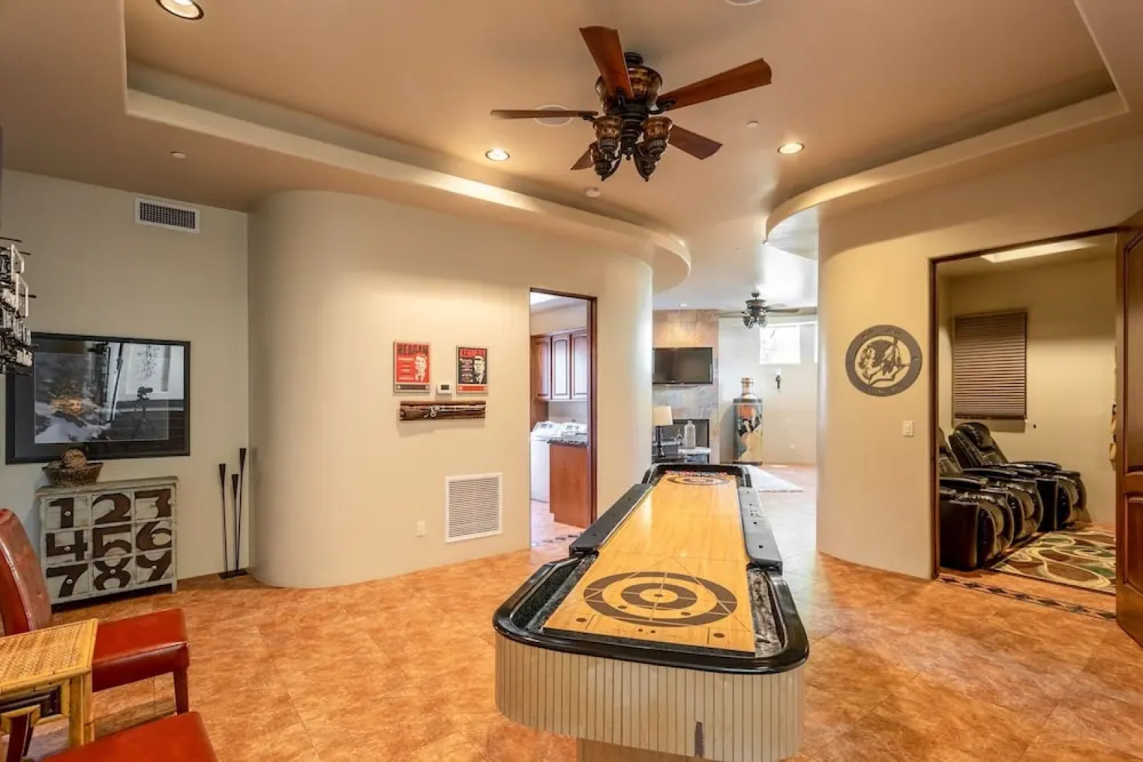 All-Suite Tuscan Home W/ Pool, SPA & Sports Court Home