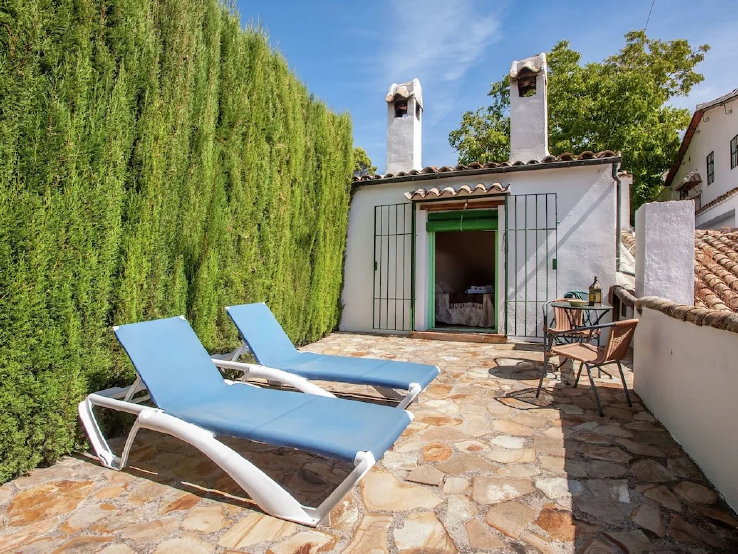 Rustic Cottage in Rute With Swimming Pool