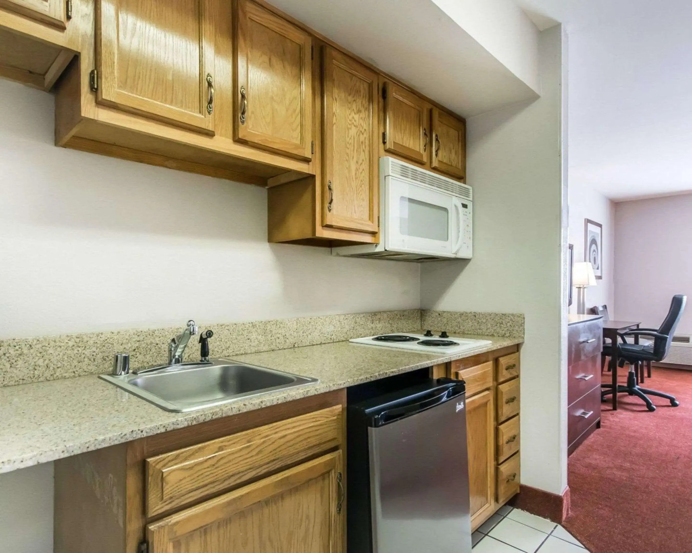 Quality Inn & Suites University/Airport