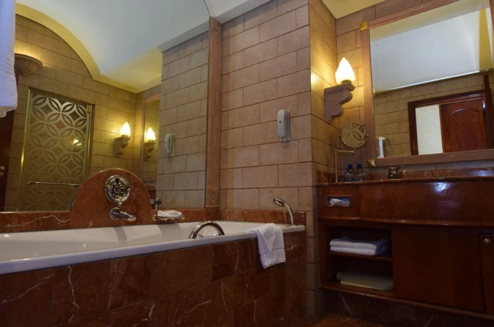 The Michelangelo Hotel