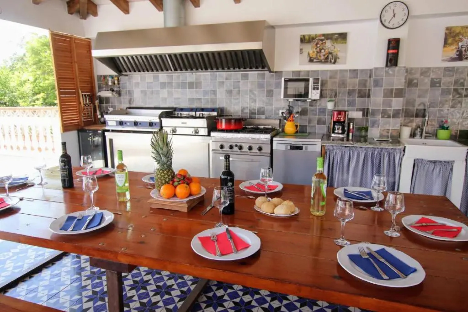 TESS Villa El Mirador