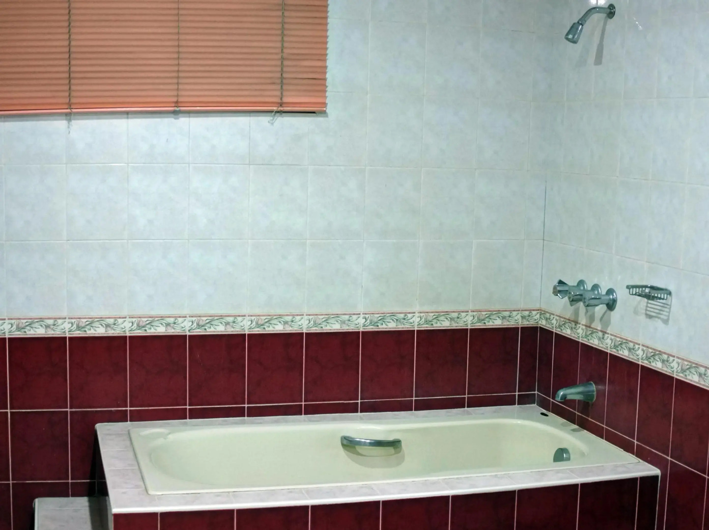 Linmarr Davao Hotels and Apartelles