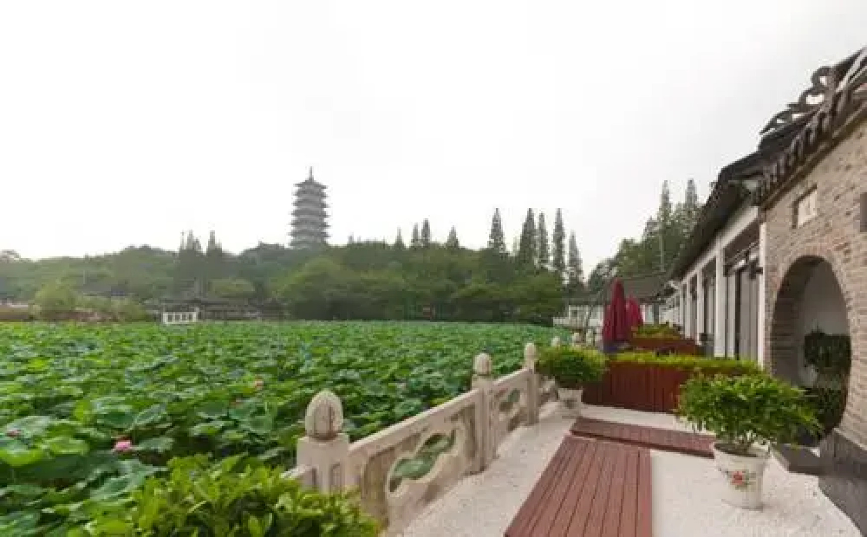 Yangzhou Huafang Fengqing Hotel