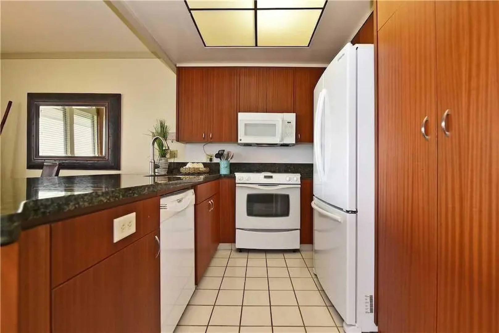 Kapalua Golf Villas 21V1 by RedAwning