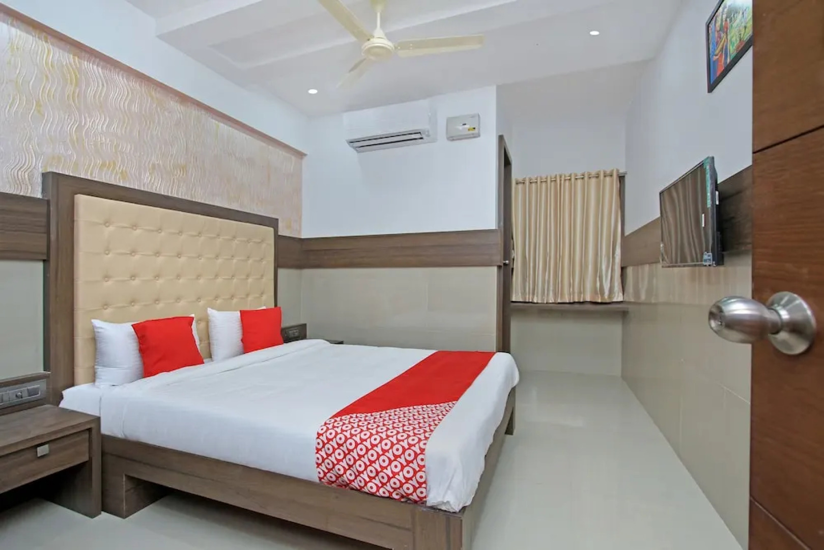 Capital O 26230 Hotel Nirvikalpa