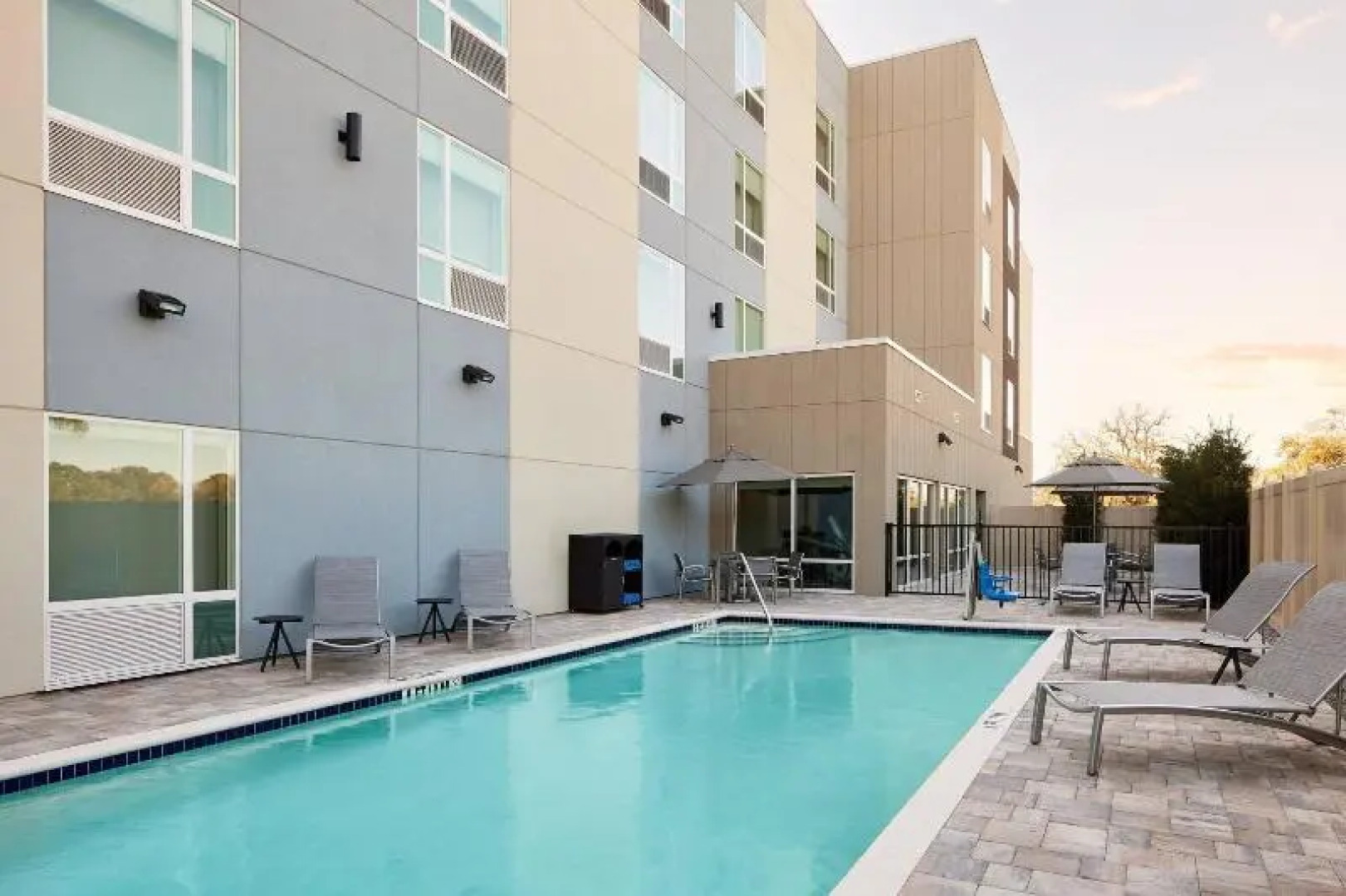 Towneplace Suites By Marriott Tampa East/I-4
