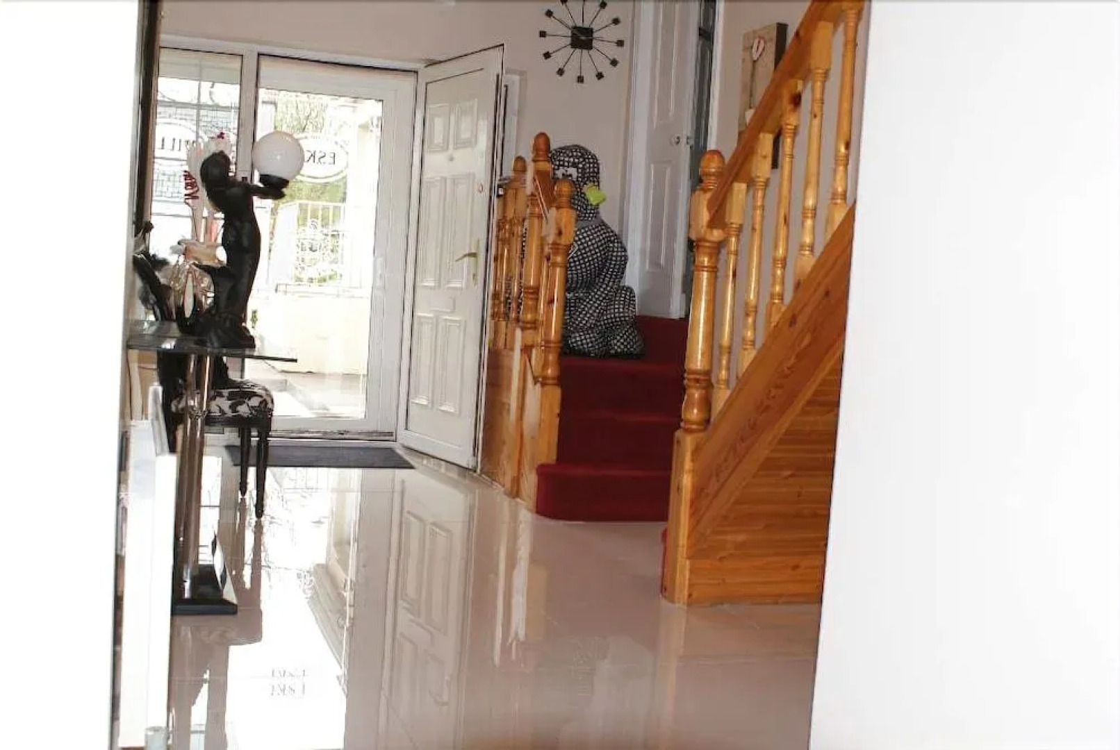 Eske Villa Bed & Breakfast