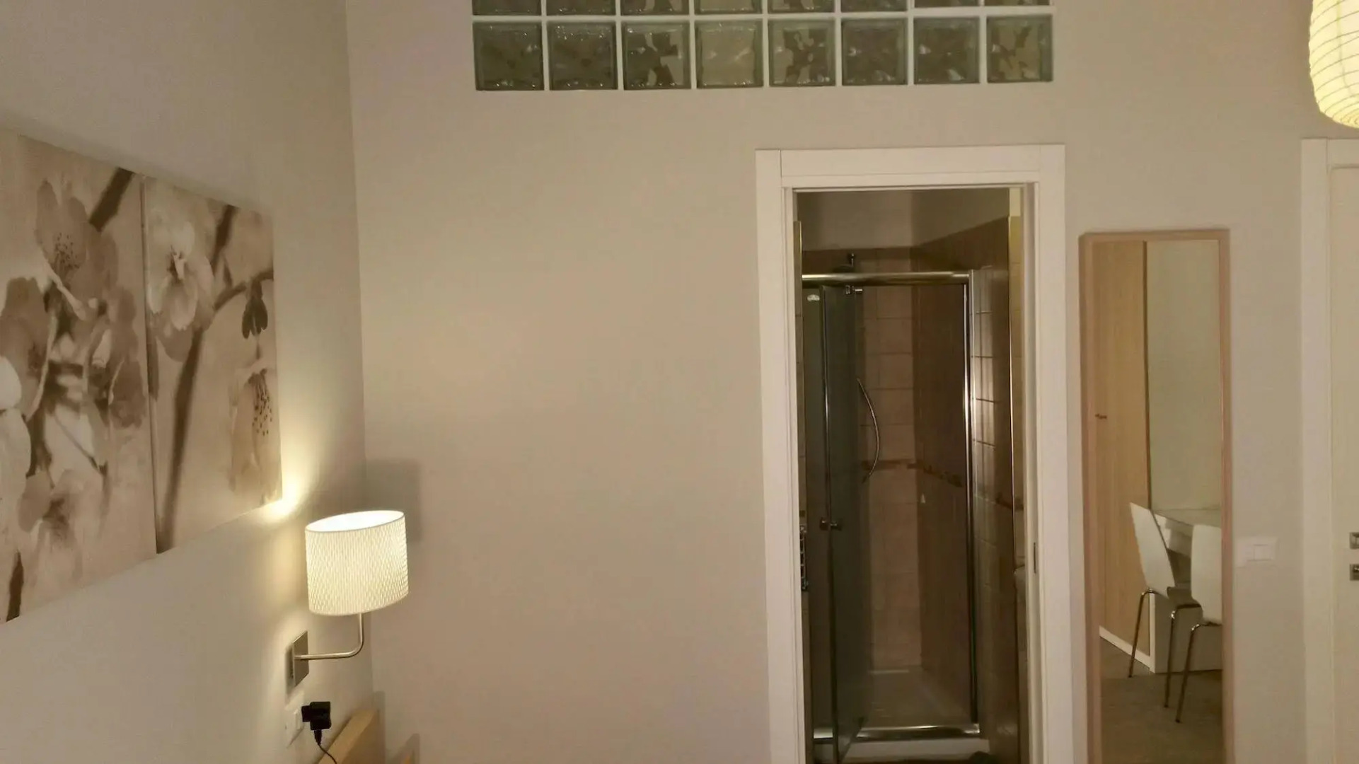 Bed & Breakfast 3Under