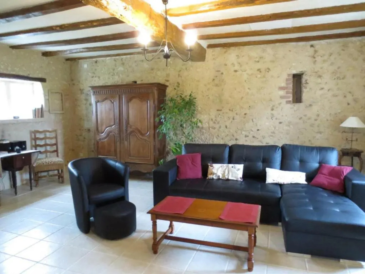 Gîte Nazelles-Négron, 3 pièces, 4 personnes - FR-1-381-201