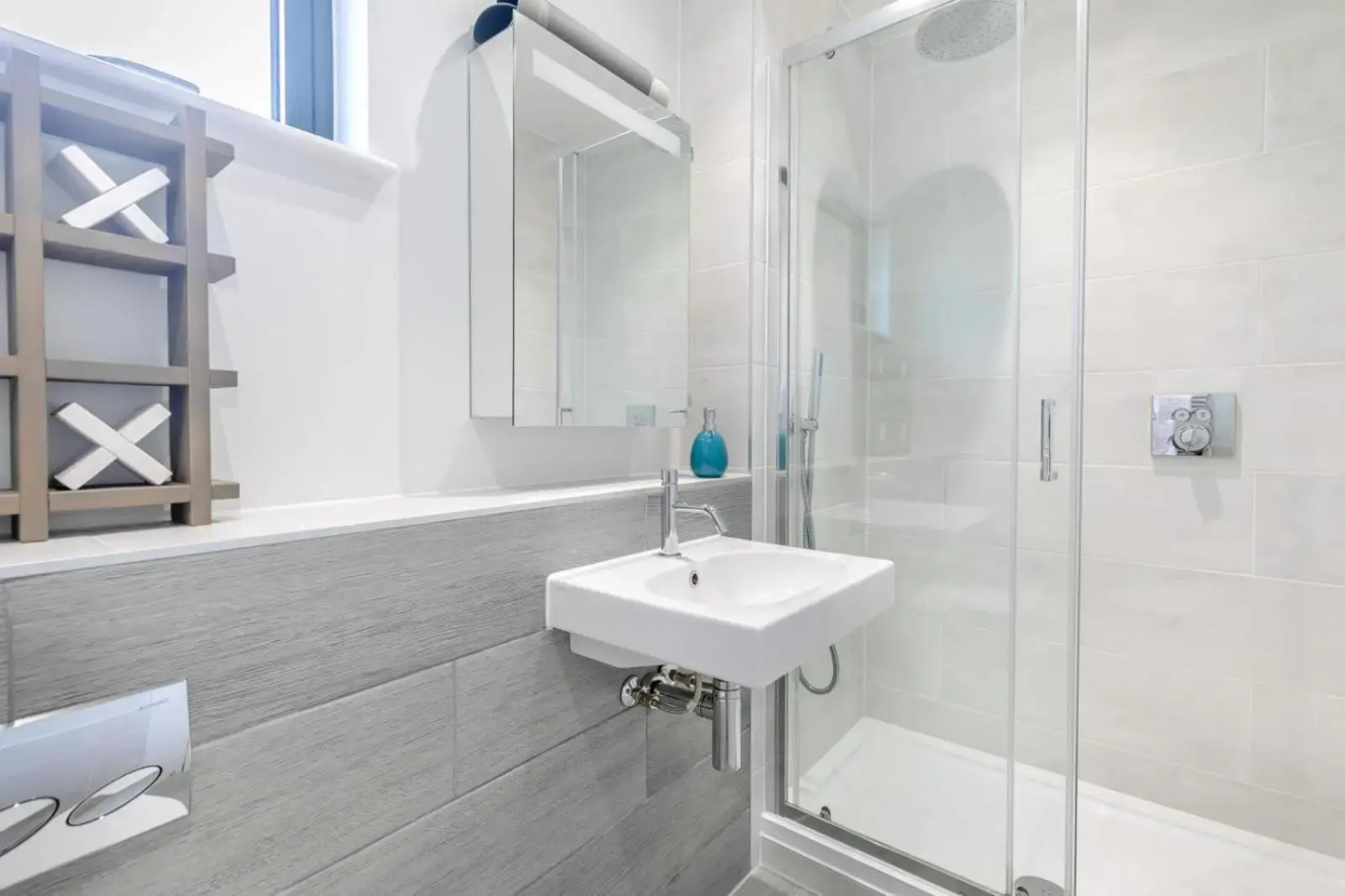 6 Putsborough - Luxury Apartment at Byron Woolacombe, only 4 minute walk to Woolacombe Beach!