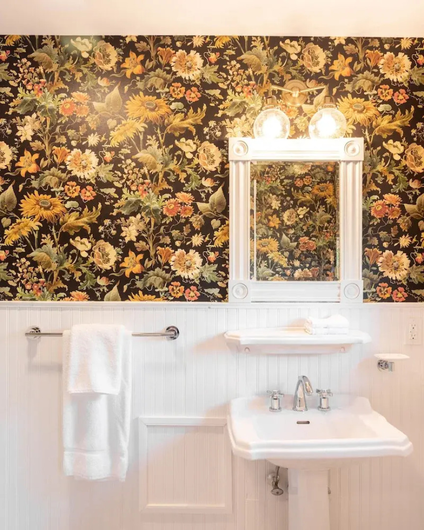 The North Hero House Inn & Restaurant