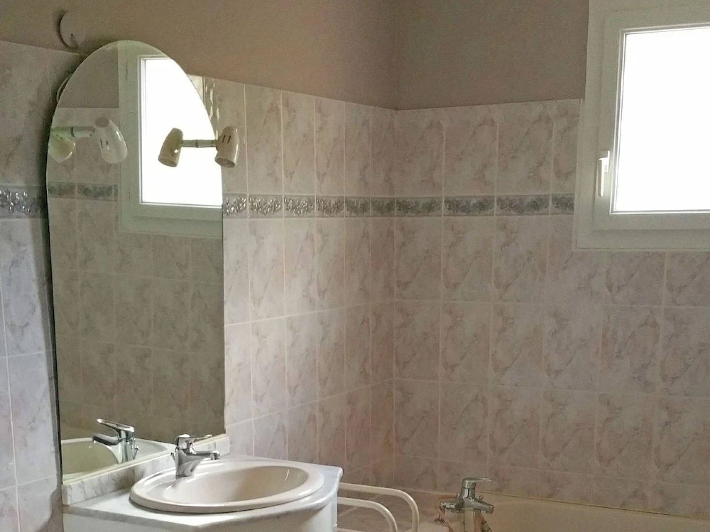 Cozy Villa in Saint-Victor-de-Malcap with Swimming Pool