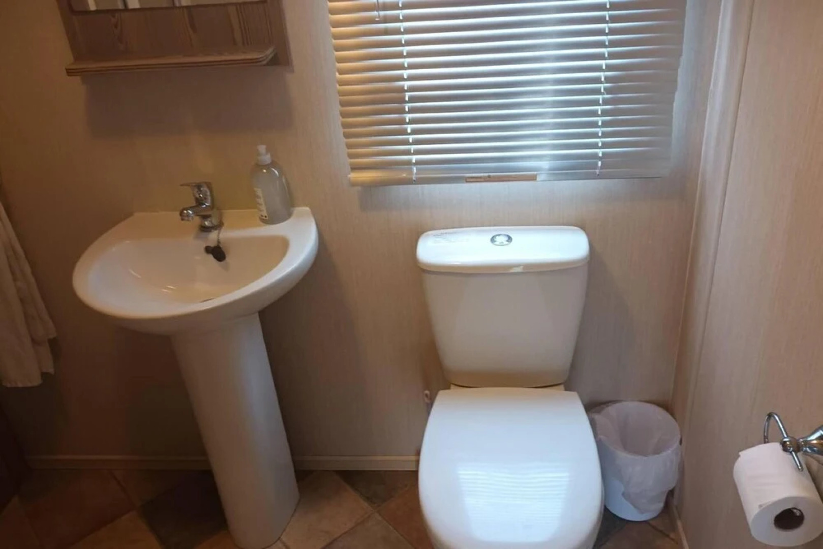 3 bed Static 12ft Caravan Home From Home Somerset