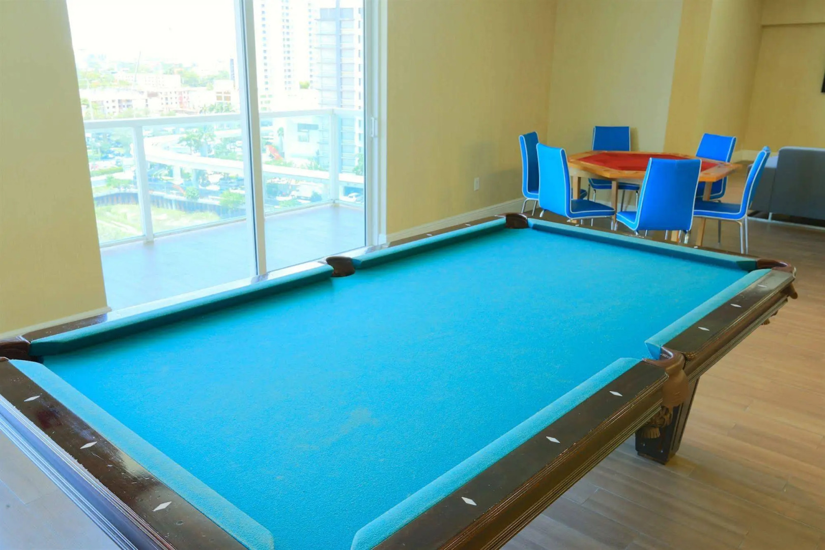 Pelican Residence at One Broadway