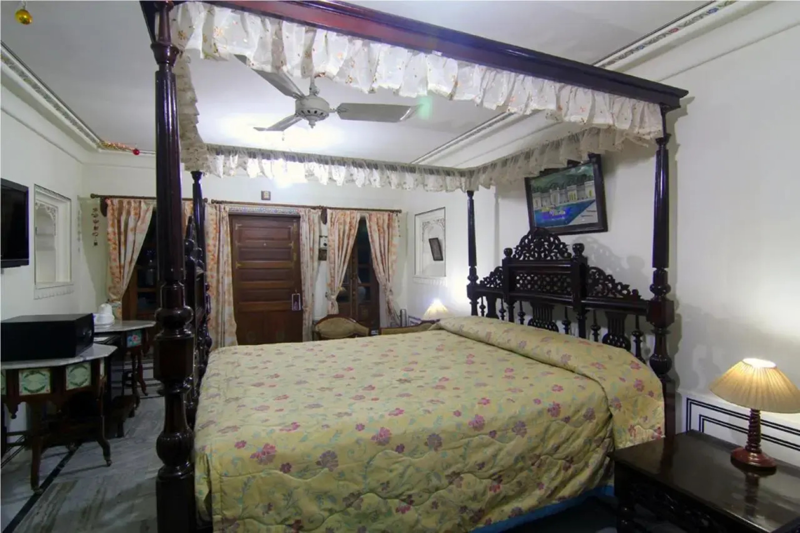 Hotel Pushkar Palace