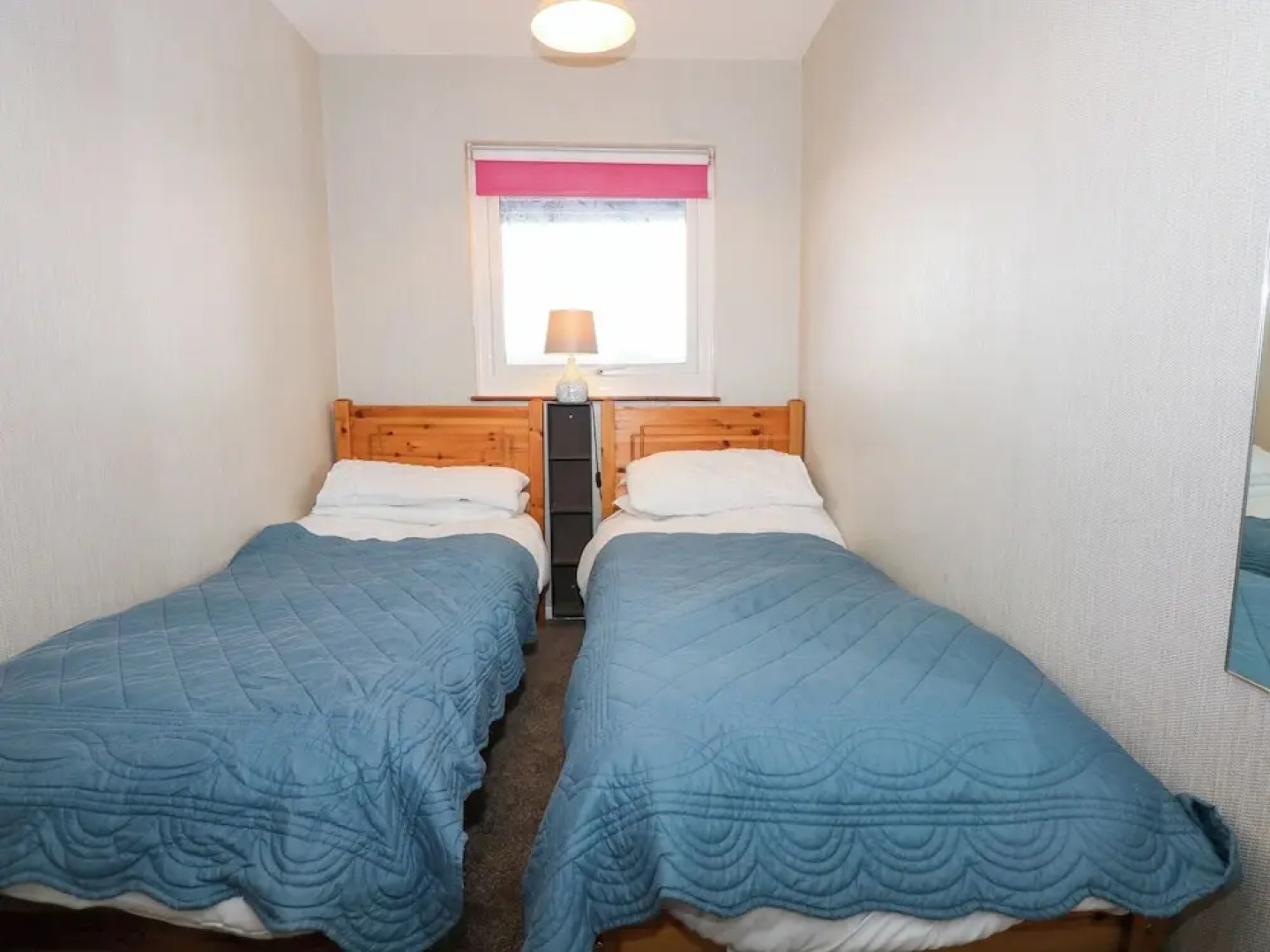 11 South Snowdon Wharf