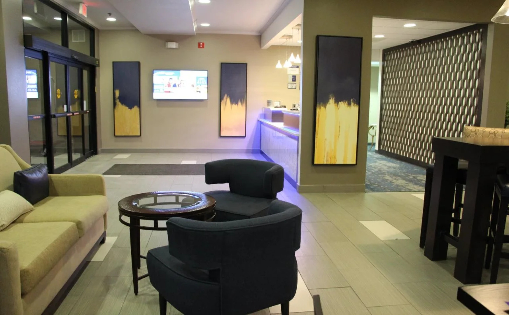 Best Western Plus Kansas City Airport-KCI East