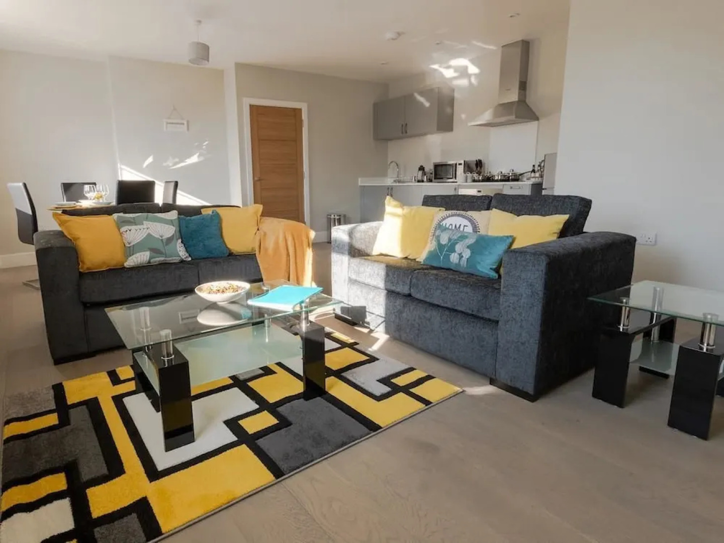 Topaz Serviced Apartments