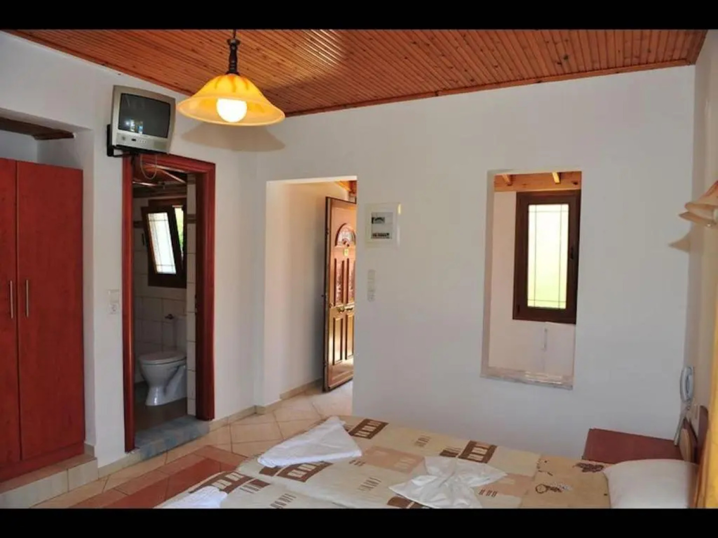 Room in Apartment - A spacious and bright studio with balcony no1111