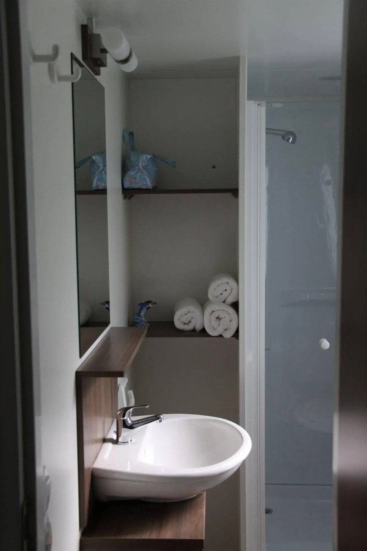 Holiday Homes Sirena Classic