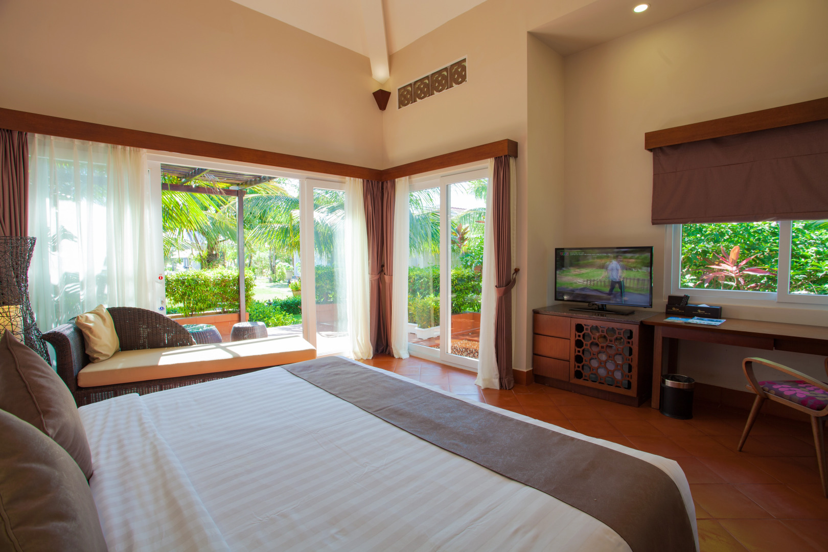 Курортный отель Mercury Phu Quoc Resort & Villas