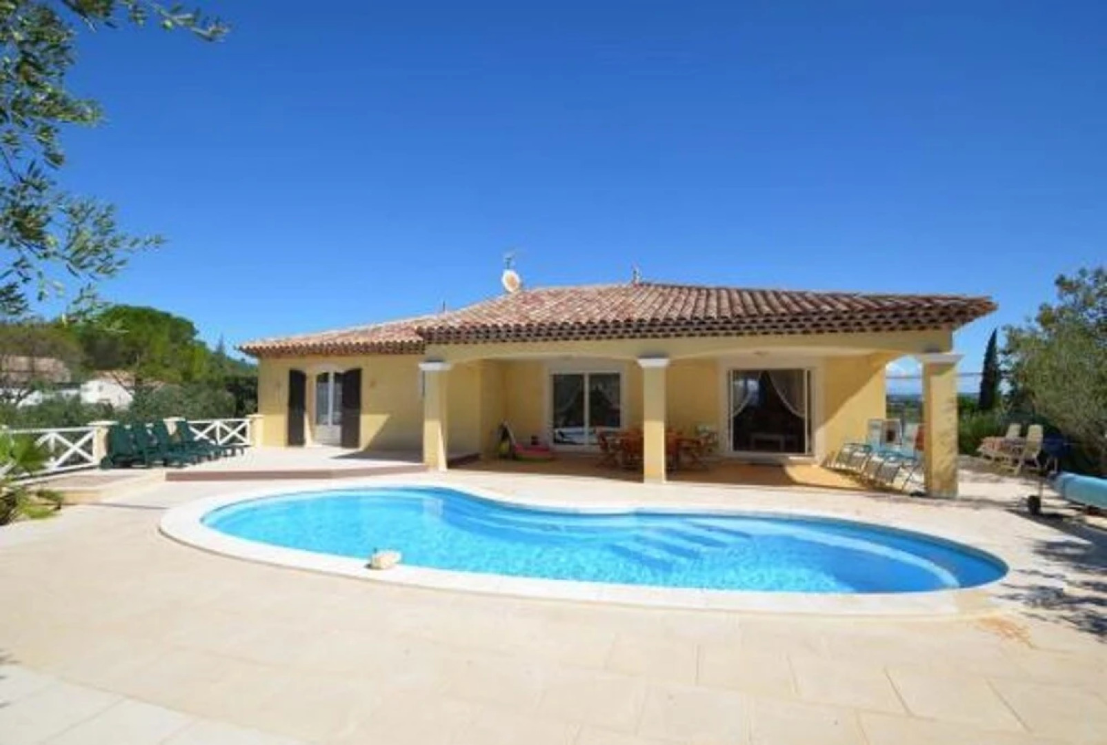 Villa With 3 Bedrooms in Le Luc, With Wonderful Mountain View, Private
