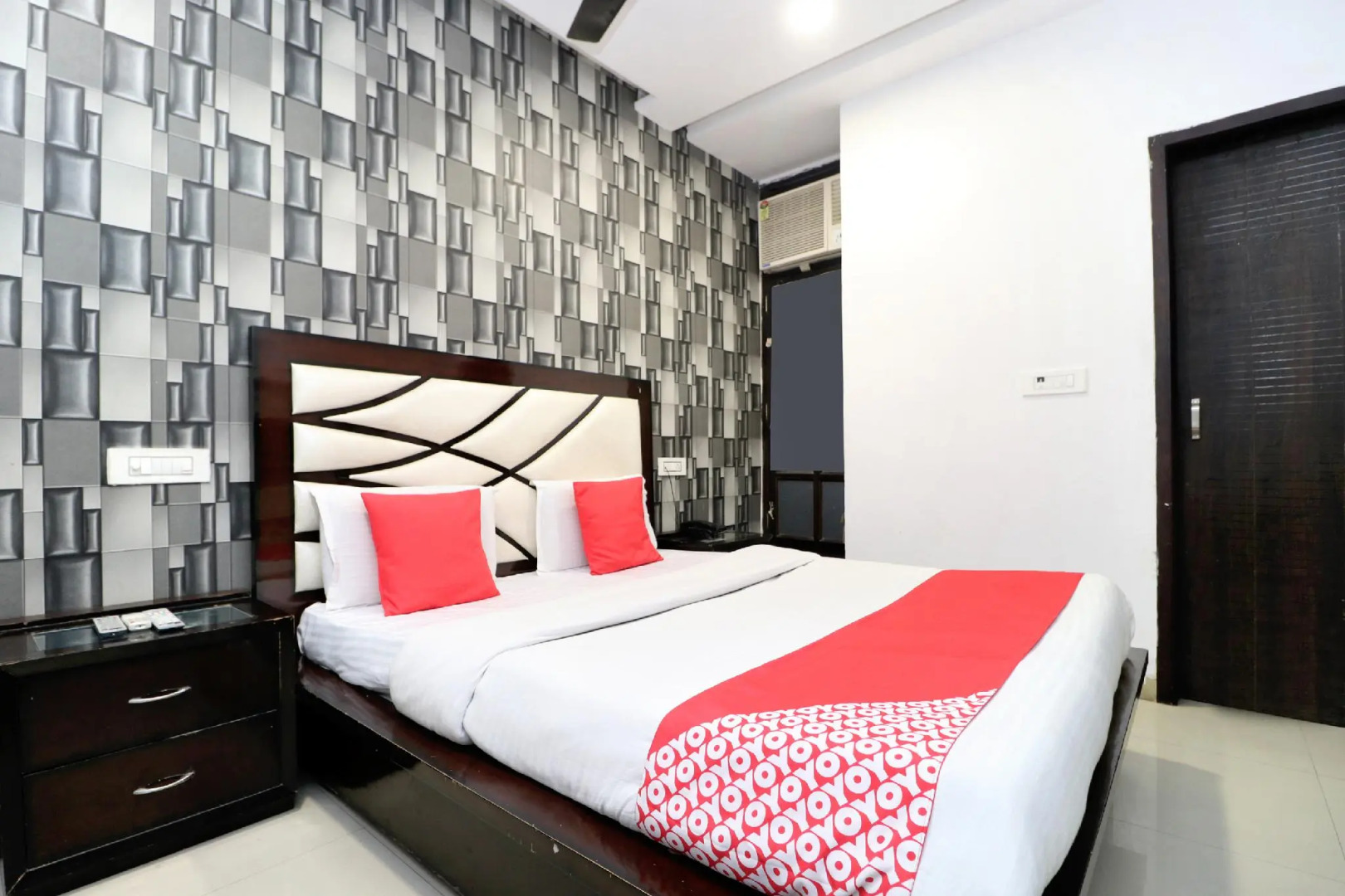OYO 3145 Hotel Seven Inn