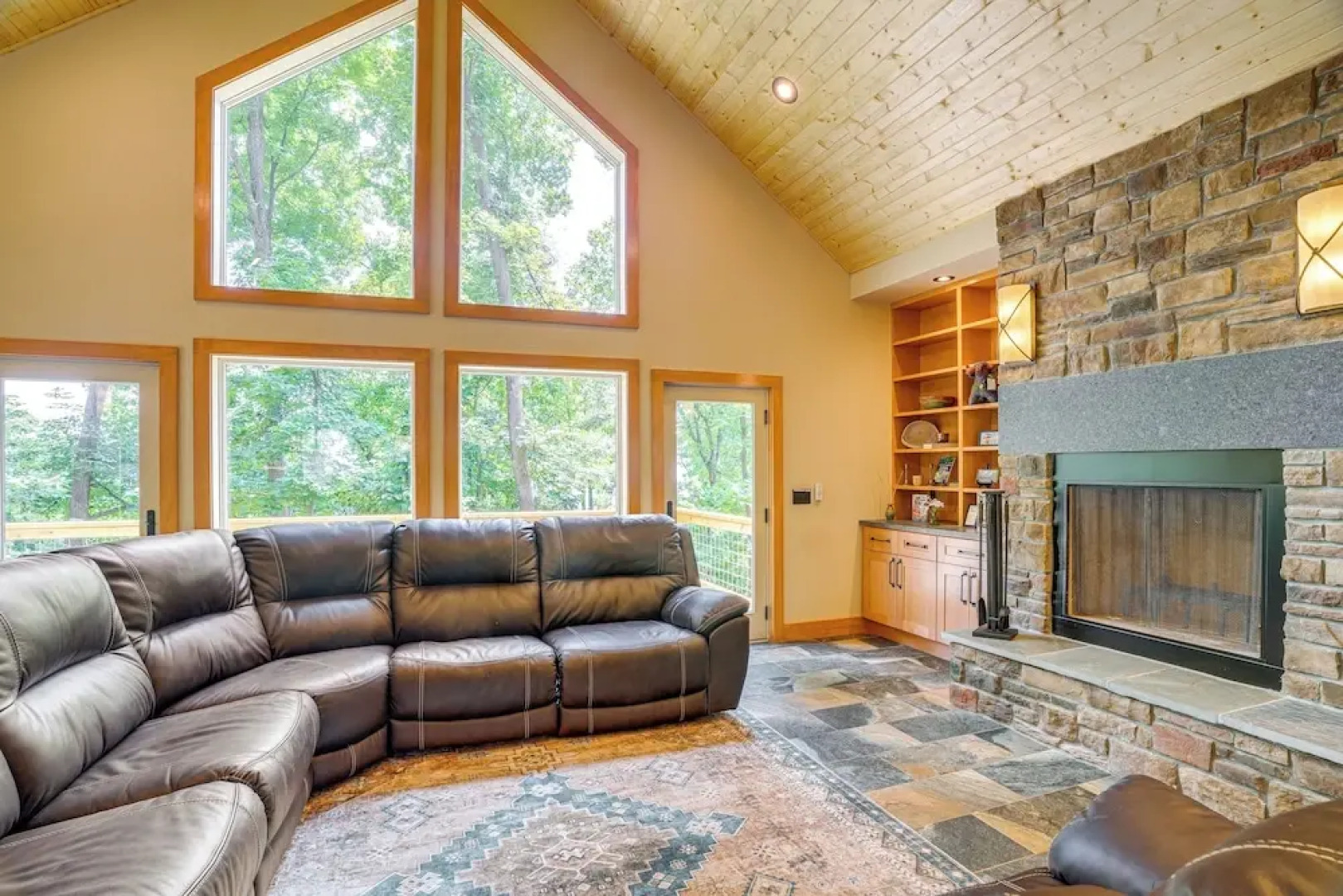 Modern Nellysford Getaway w/ View: Deck & Fire Pit