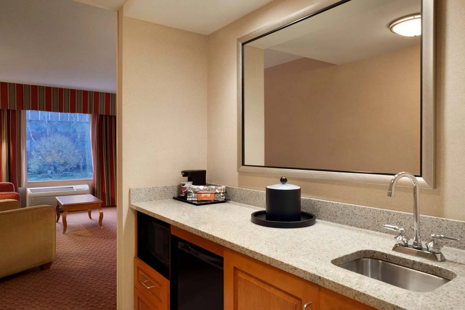 Hampton Inn & Suites Hartford/East Hartford