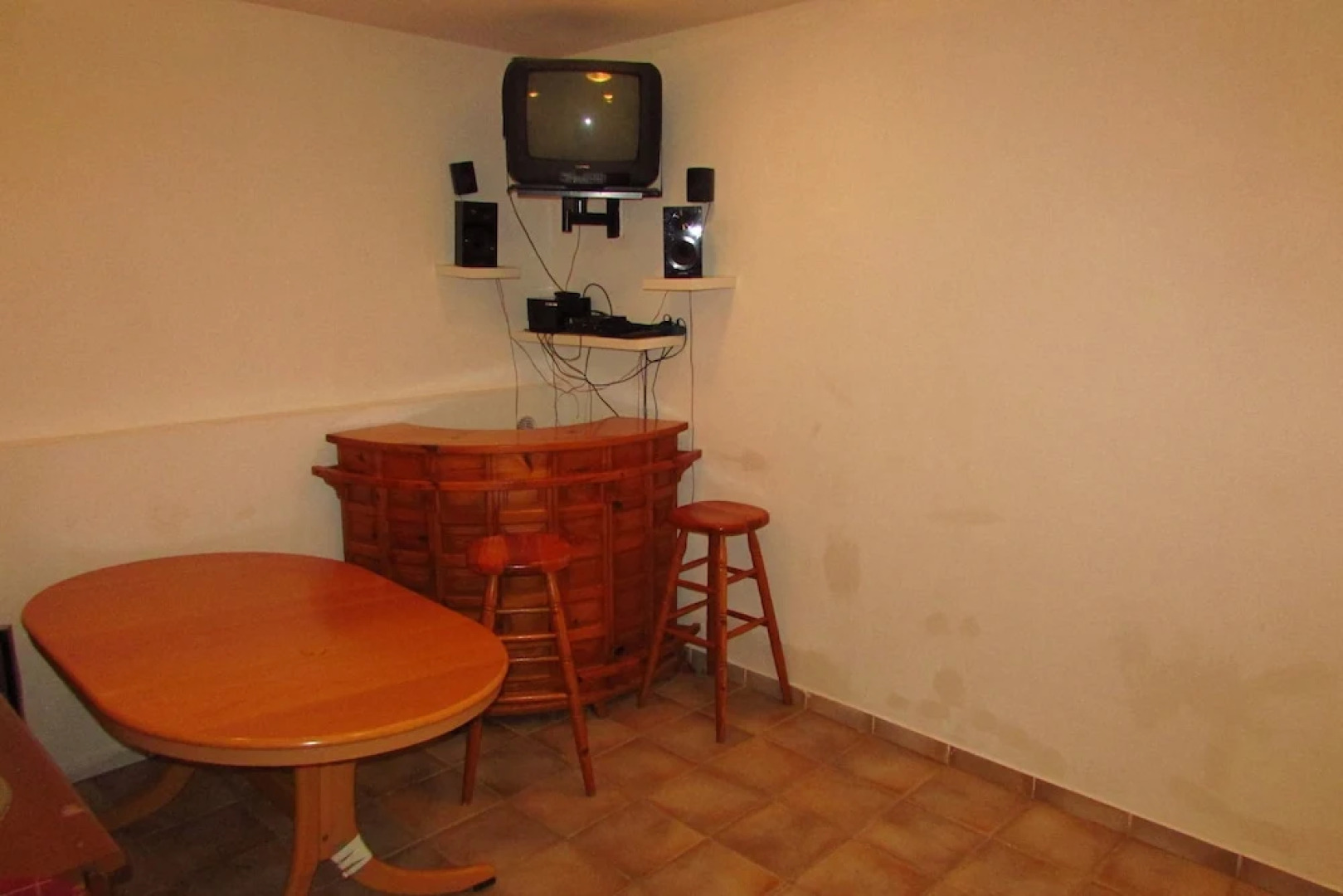 Villa with pool and sauna at Prague