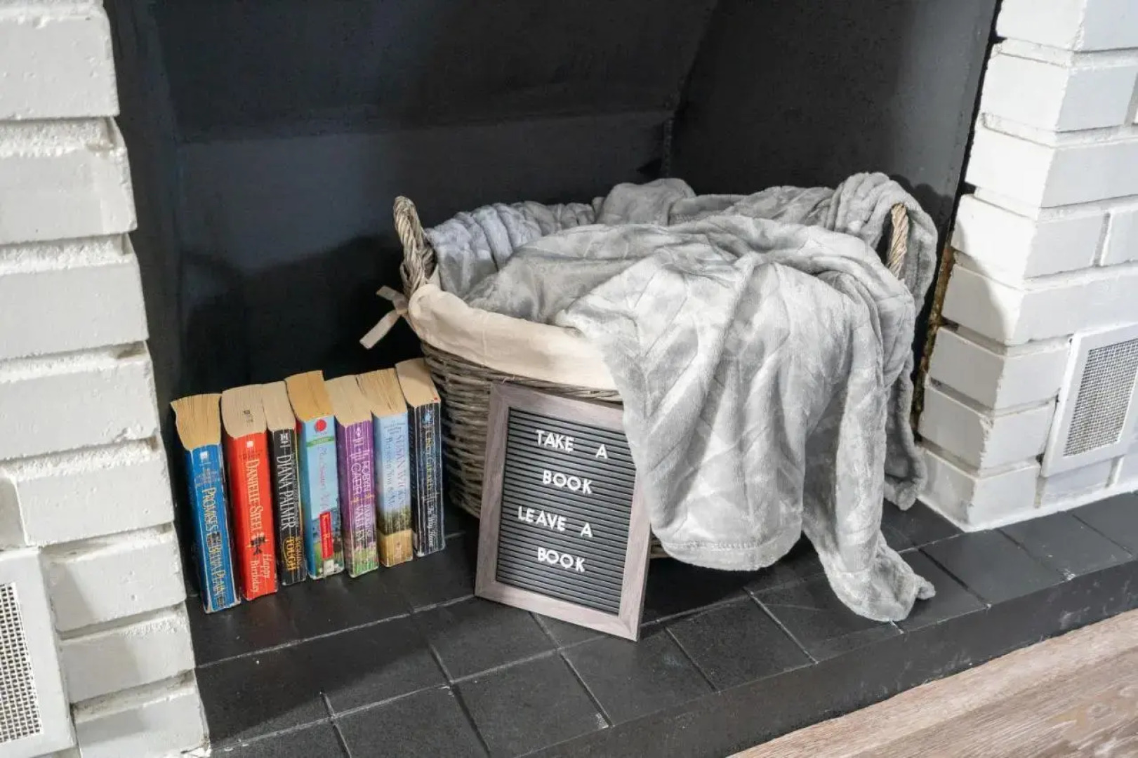 Timber Valley I HotTub I PingPong I Sleep 14 I BBQ