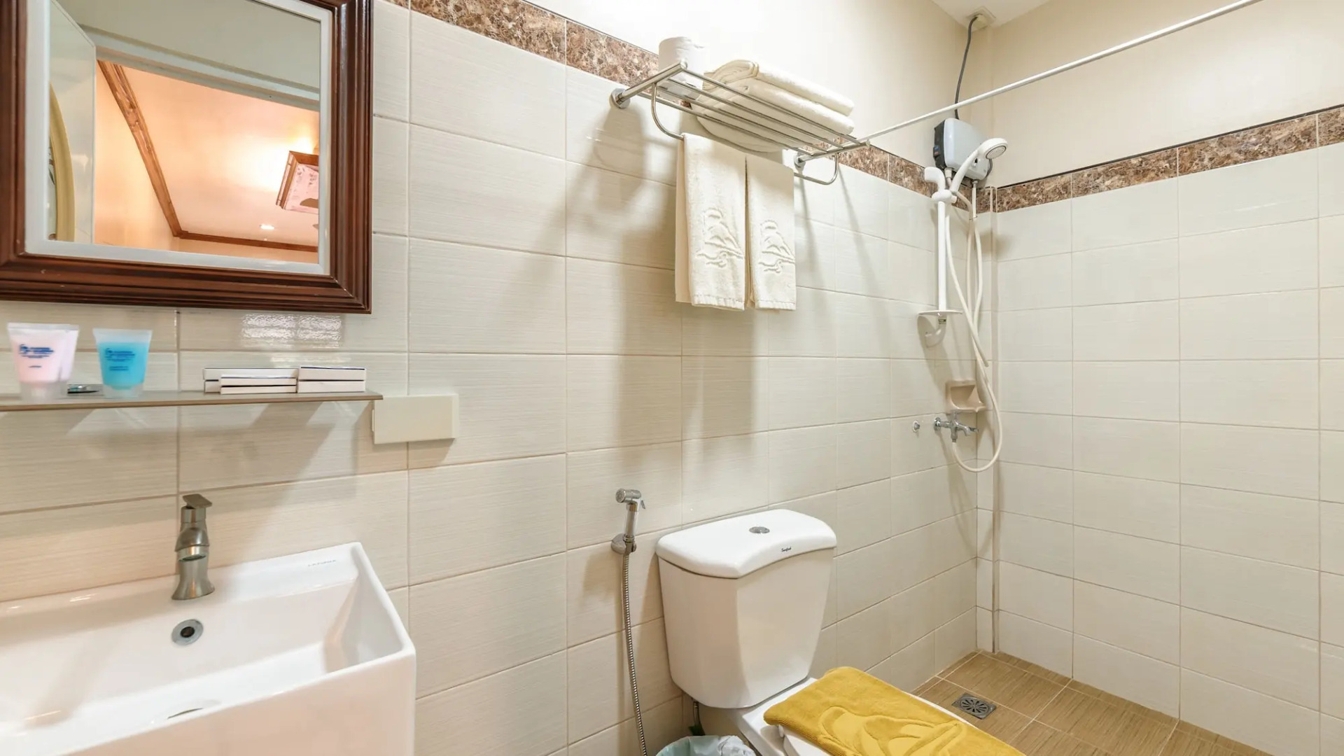 Flushing Meadows Resort and Playground