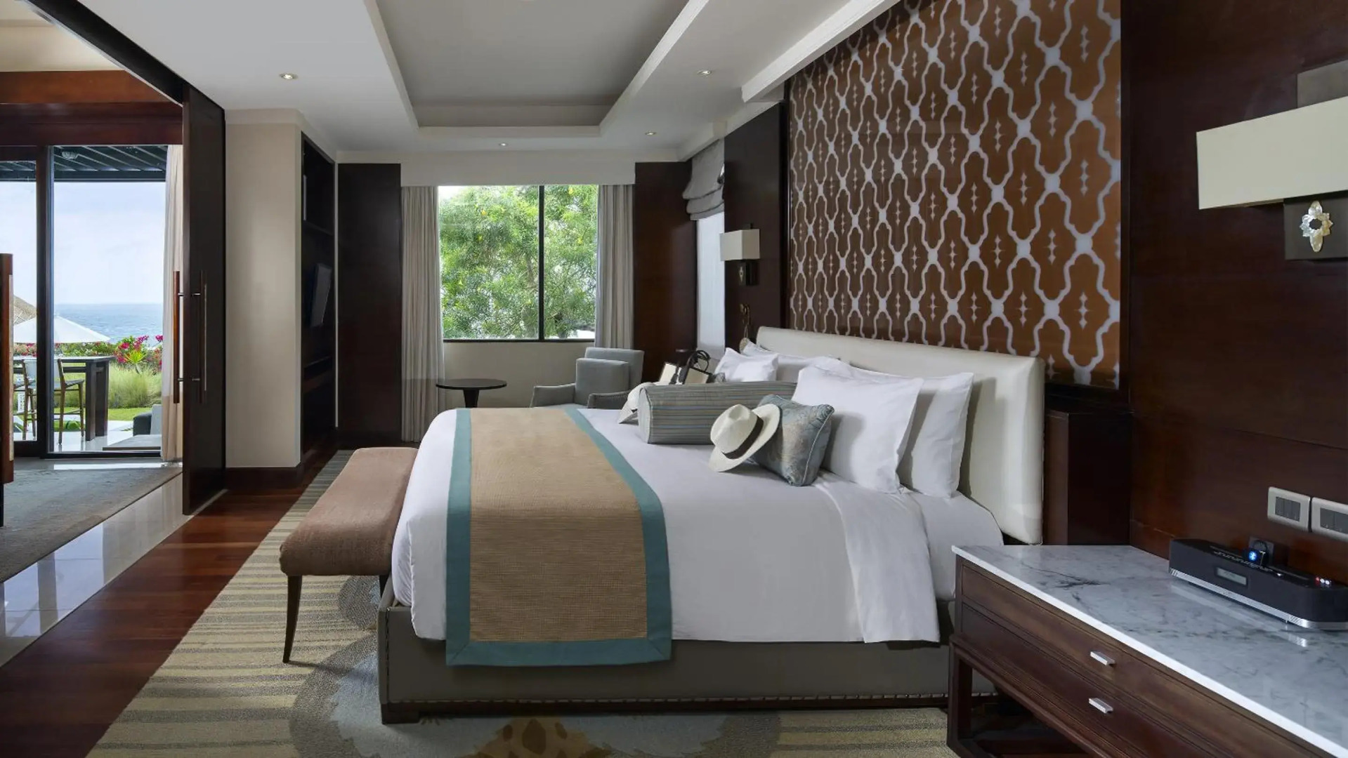 Samabe Bali Suites & Villas