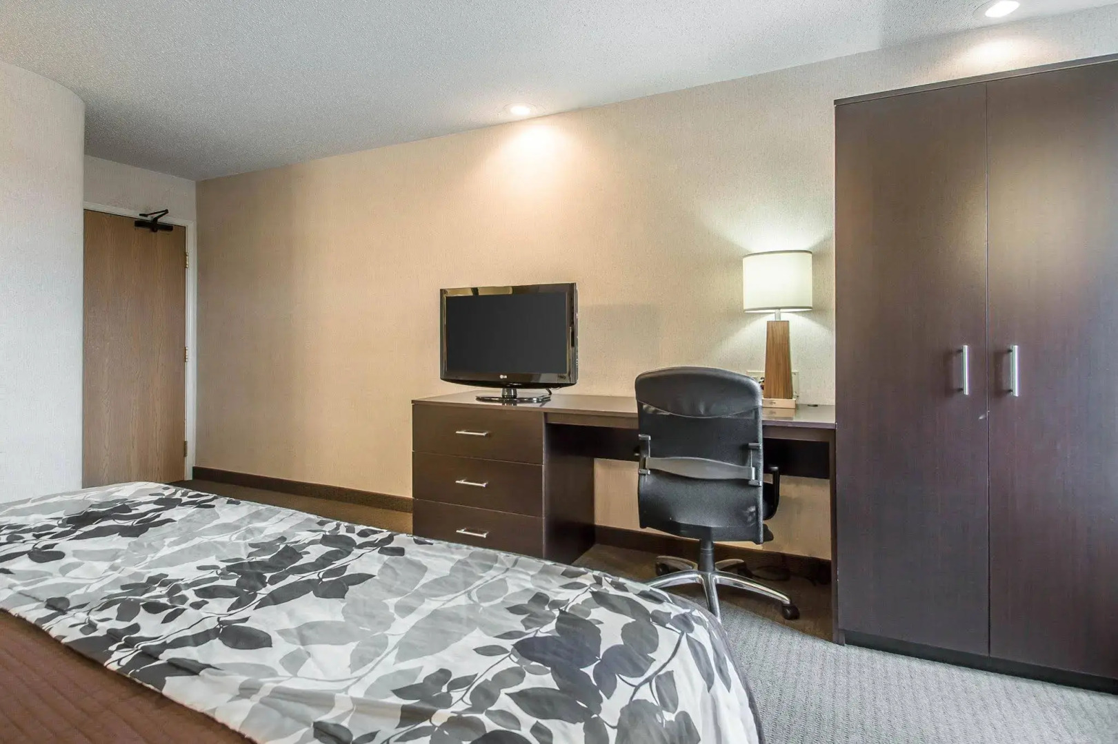 Sleep Inn & Suites Green Bay South