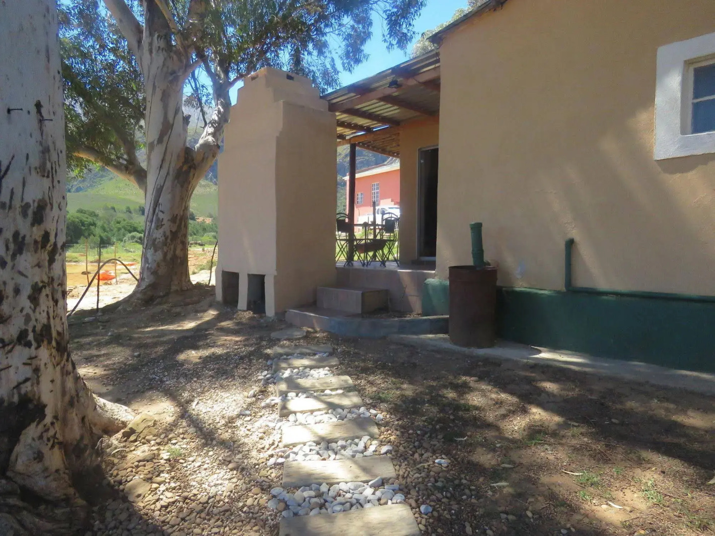 Swartberg Backpackers