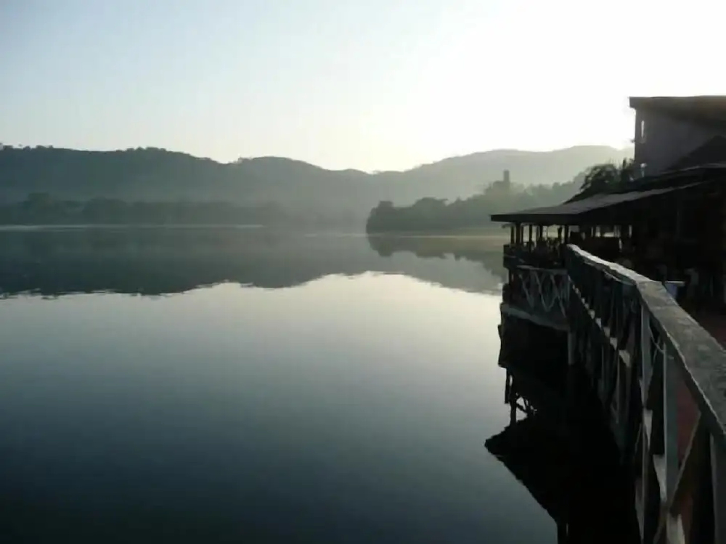 Afrikiko Riverfront Resort