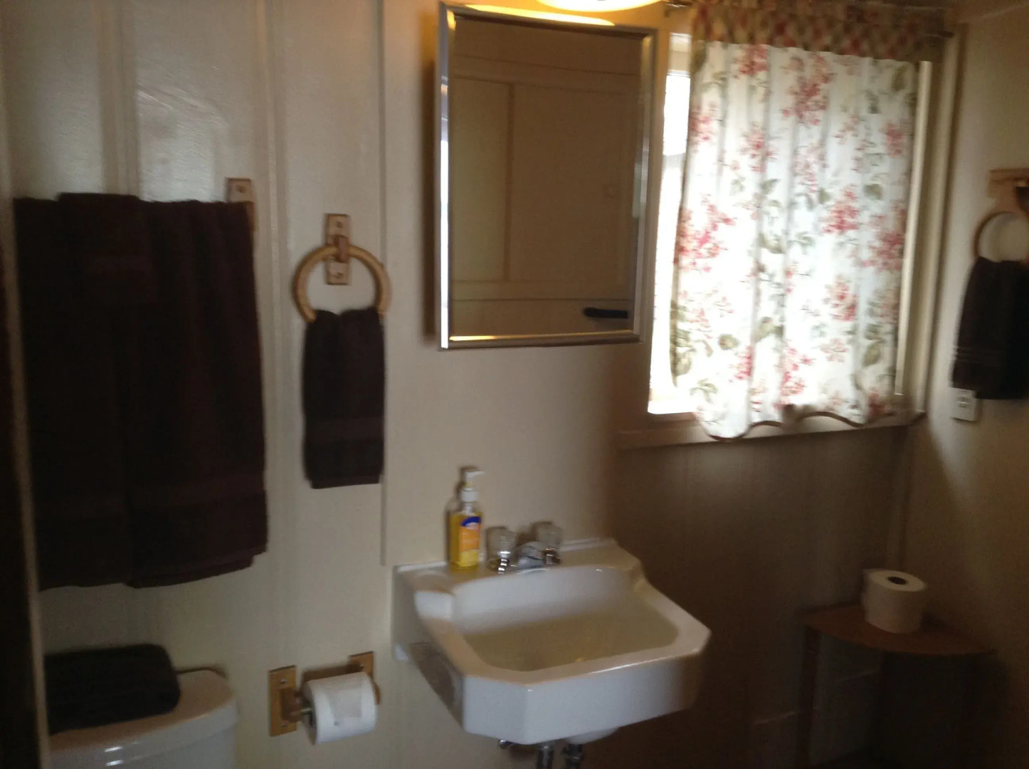 Rainbow's End Resort on Rainbow Lake