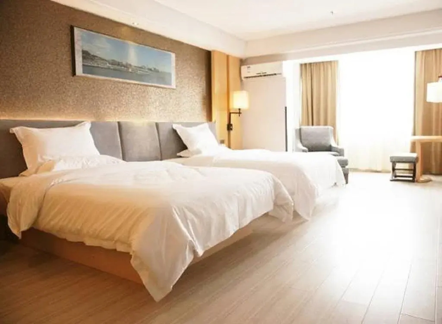 Yasite Hotel
