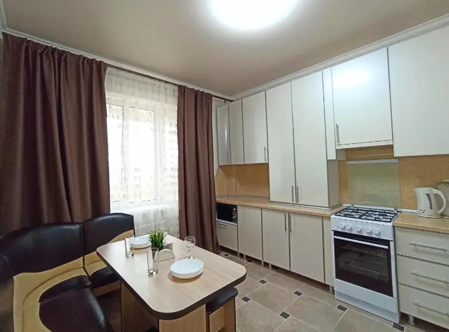 Апартаменты на улице Новороссийская 75