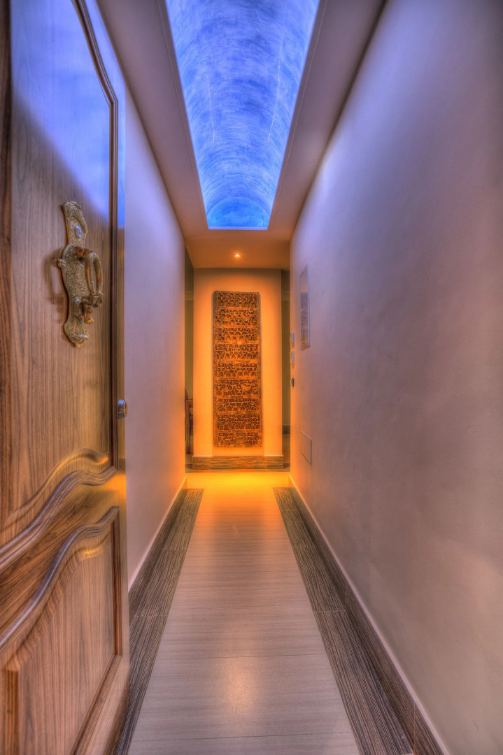 Rok Plaza - Only Adults