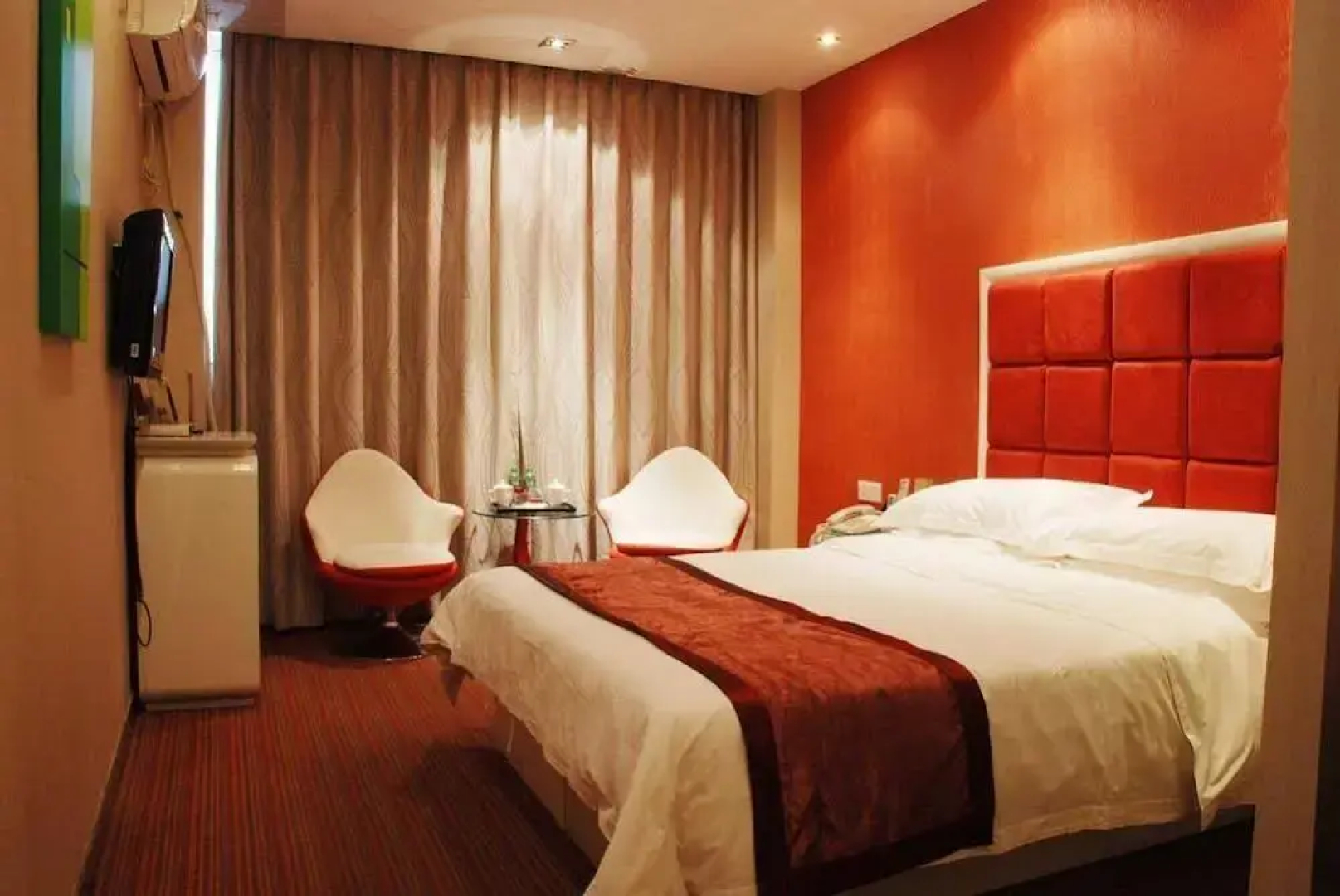 Tianlun Huangchao Fashion Hotel