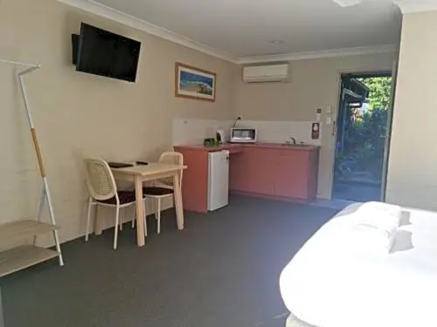 The Park Hotel Motel, Byron Bay