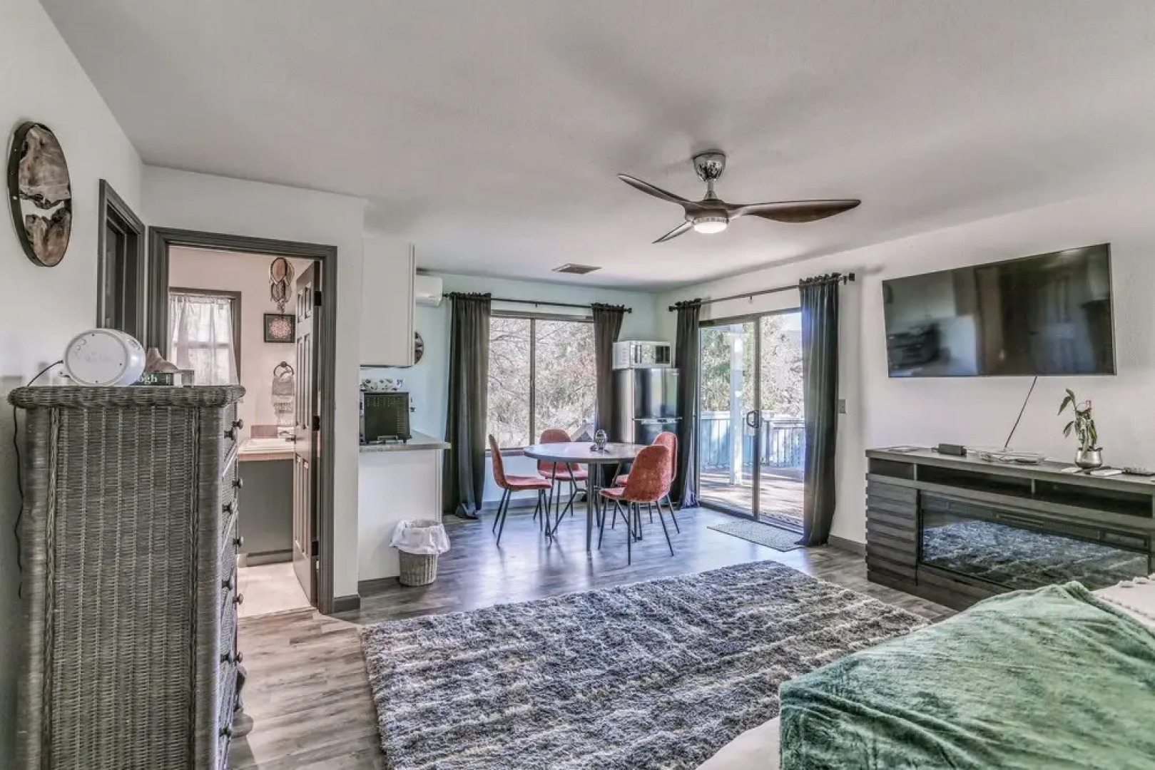 Cozy Studio w/ Well-being Retreat: Near Yosemite!