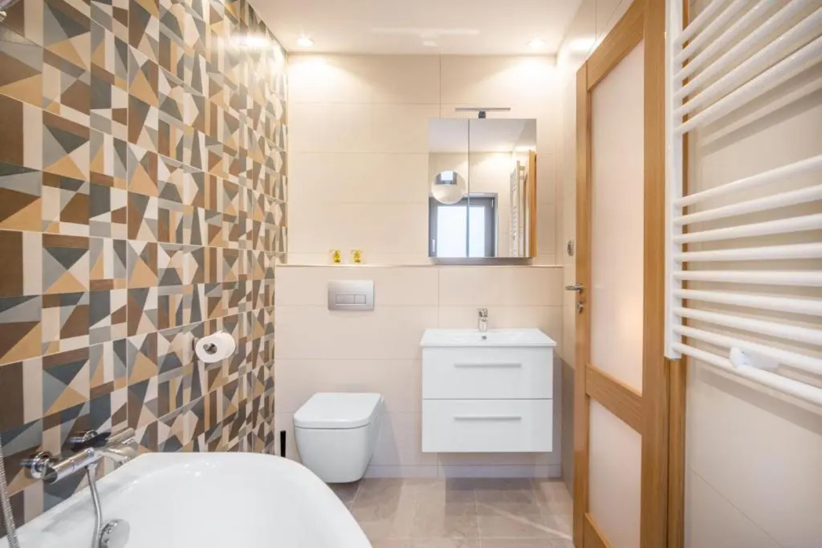 Kiss-Henézi Guest House