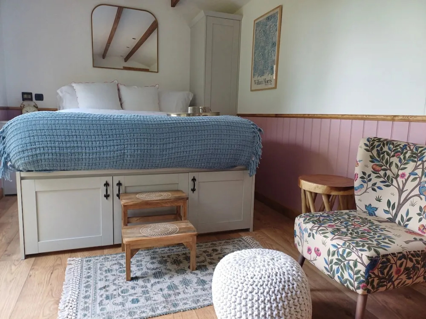 The Heartwood - Luxury Cabin Near York