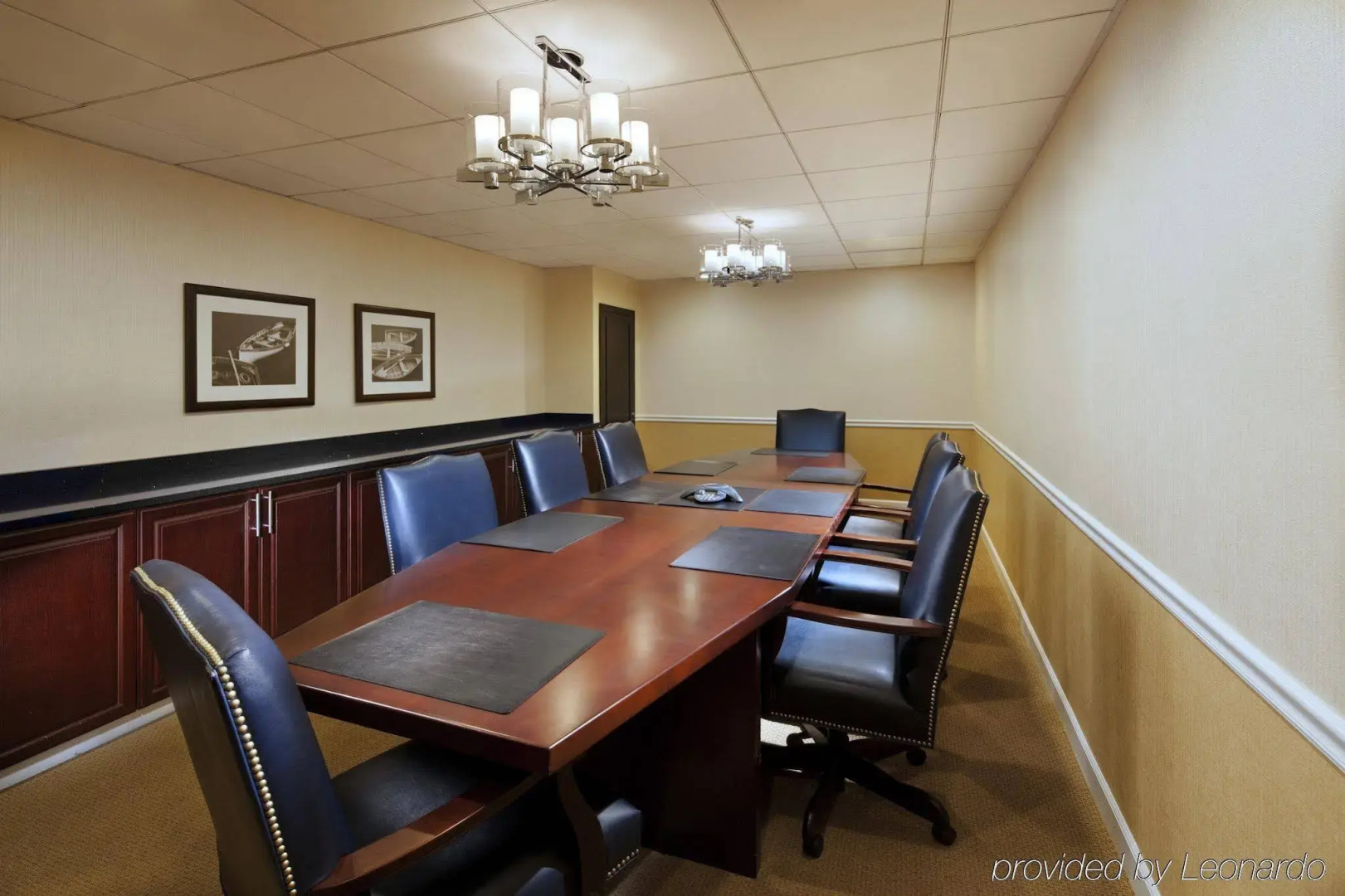 Sheraton Bellevue Hotel