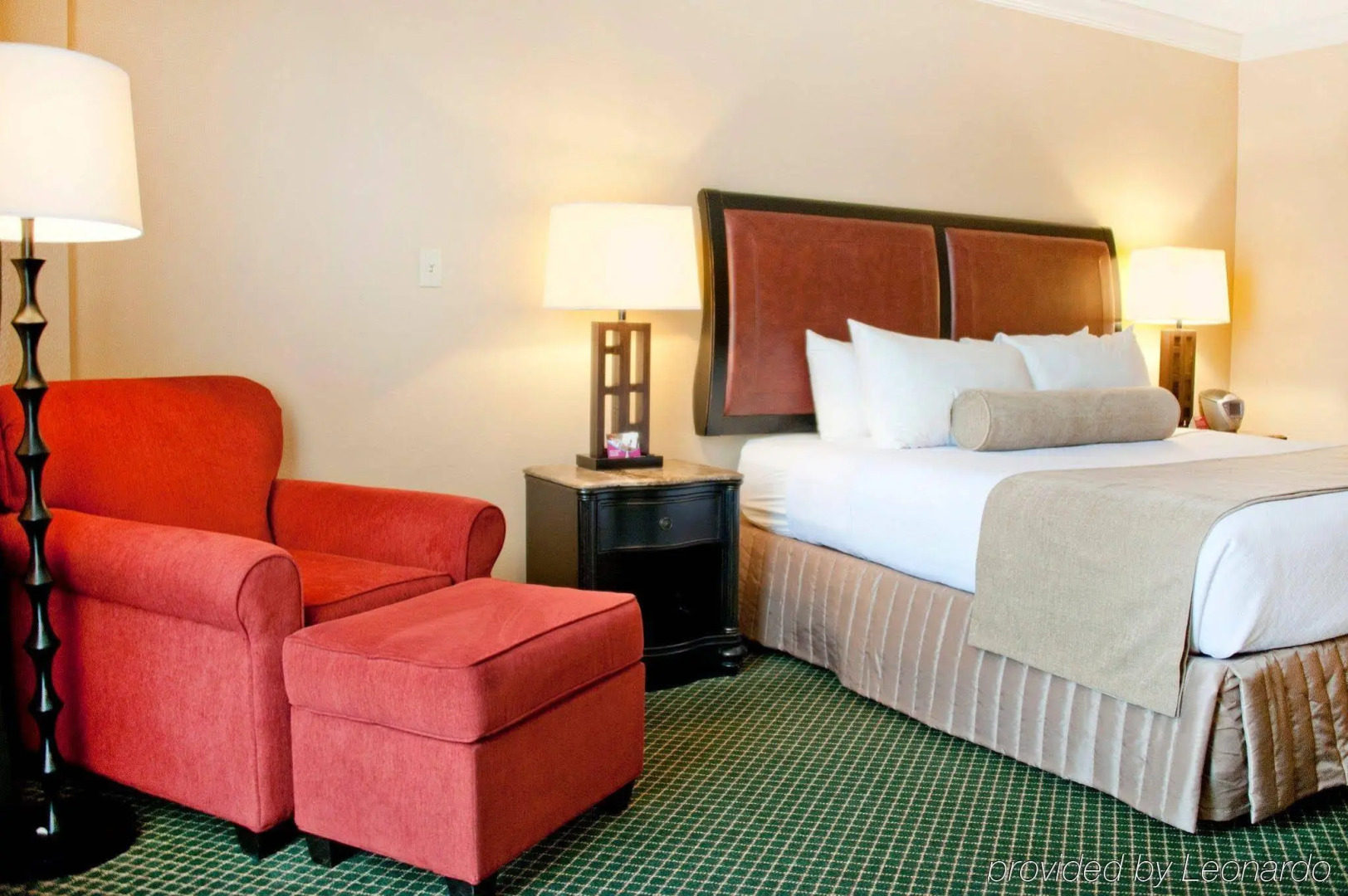 Crowne Plaza Hotel Pensacola Grand