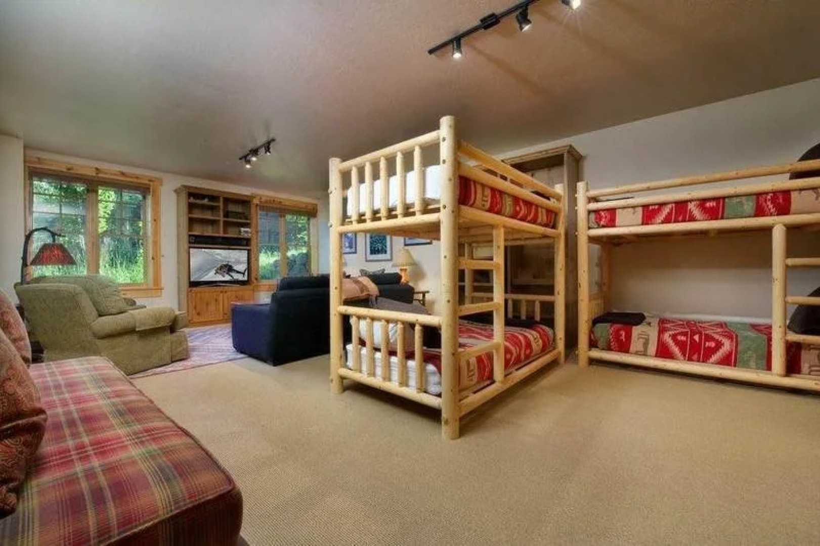 Granite Ridge Cabin 1